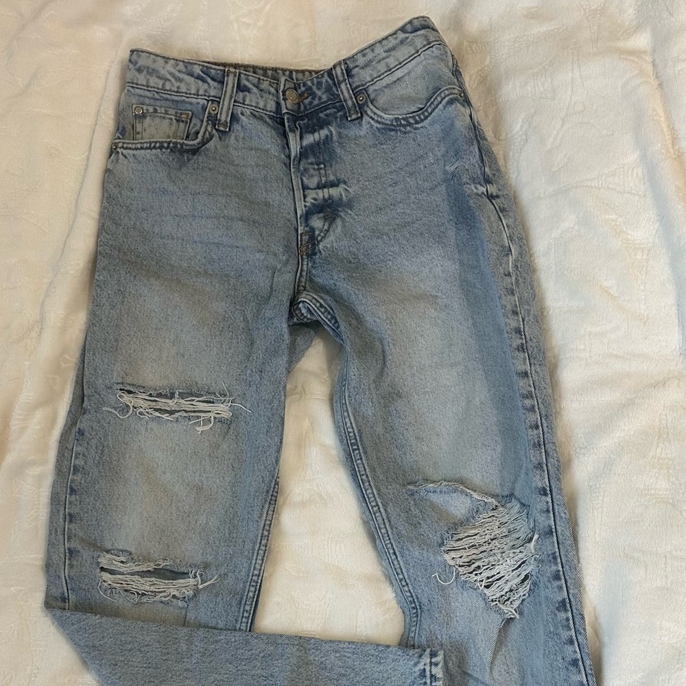Women's Distressed Light Blue Boyfriend Jeans
